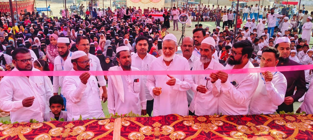 पाथरी येथील सहा उर्दू शाळांचे सामूहिक वार्षिक स्नेहसंमेलन उत्साहात संपन्न